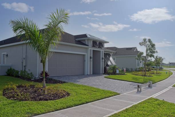 Best Driveway Paving Contractor  in Blue Springs, MO